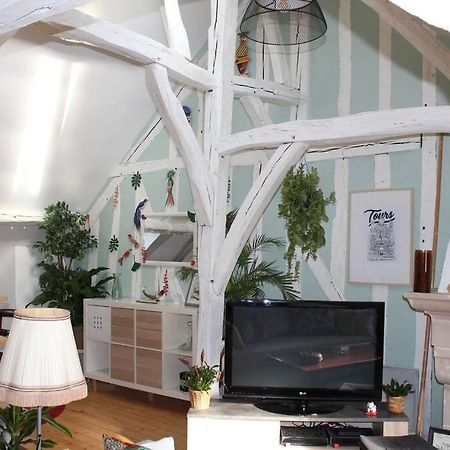 Charmant Appartement Vieux Тур Екстериор снимка