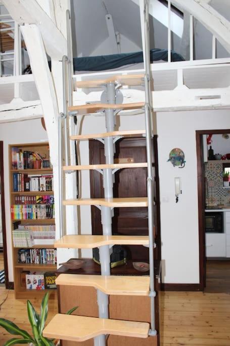 Charmant Appartement Vieux Тур Екстериор снимка