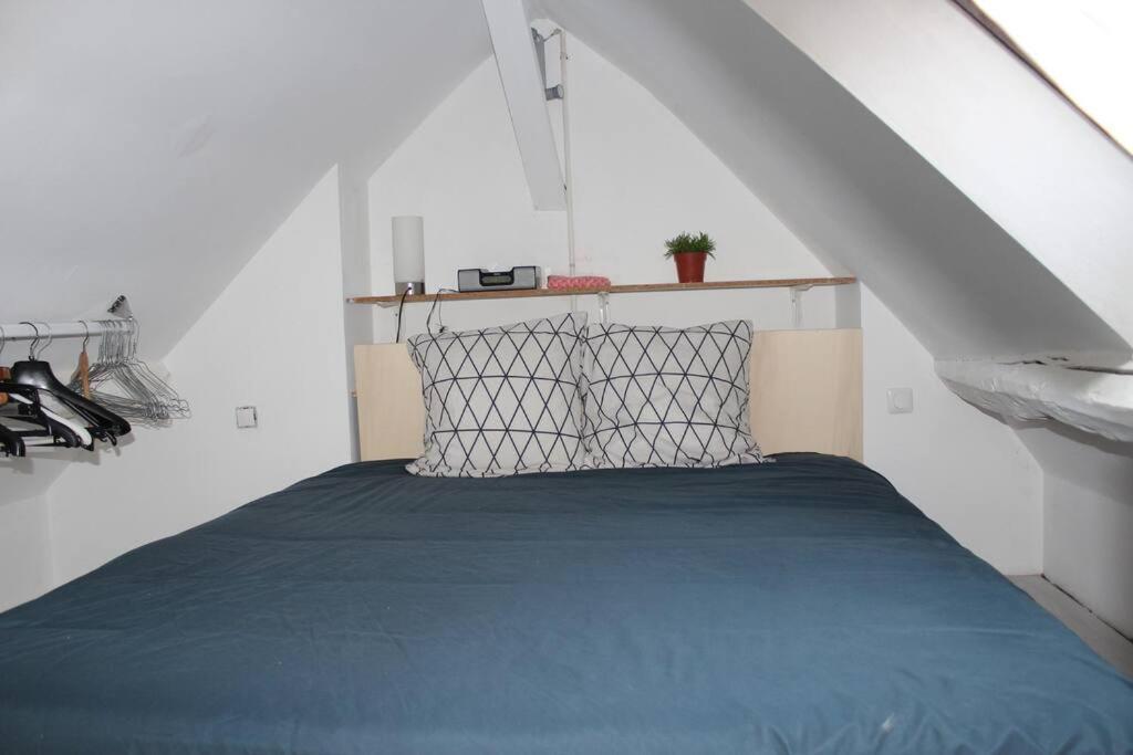 Charmant Appartement Vieux Тур Екстериор снимка