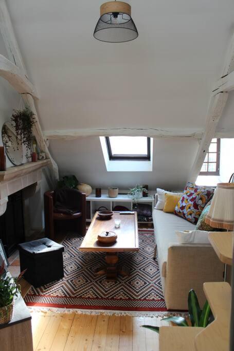 Charmant Appartement Vieux Тур Екстериор снимка