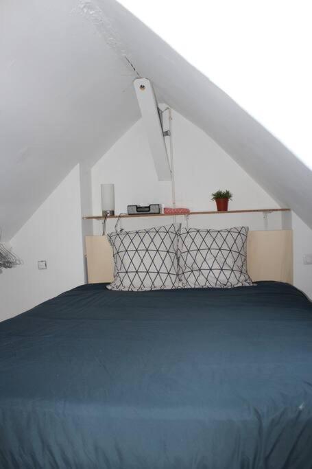 Charmant Appartement Vieux Тур Екстериор снимка